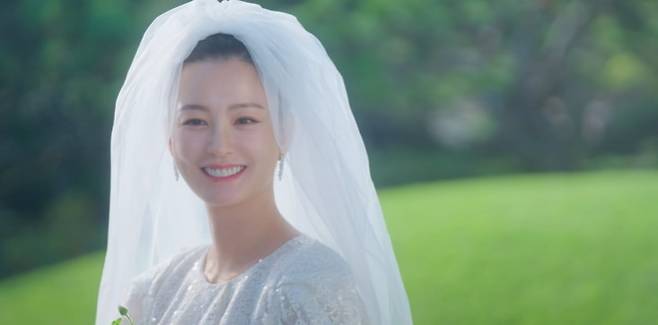 Jung Yoo Mi’s Wedding Dress Sparks Criticism in ‘Love Your Enemy’ Finale