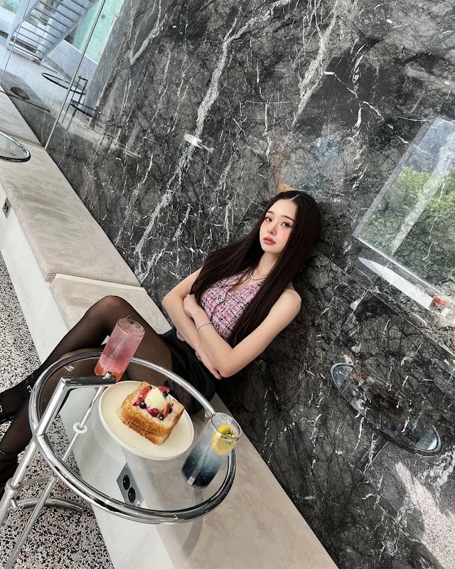 Song Ji A