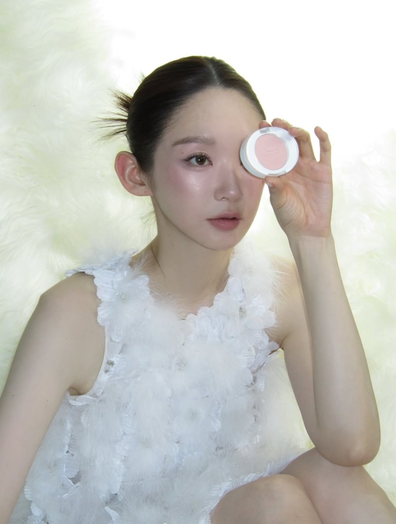 Kang Min-kyung