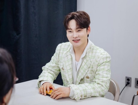 Park Seo Jin
