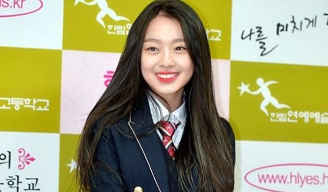 Actress Soo-min Lee Joins Chung-Ang University As A Freshman Student