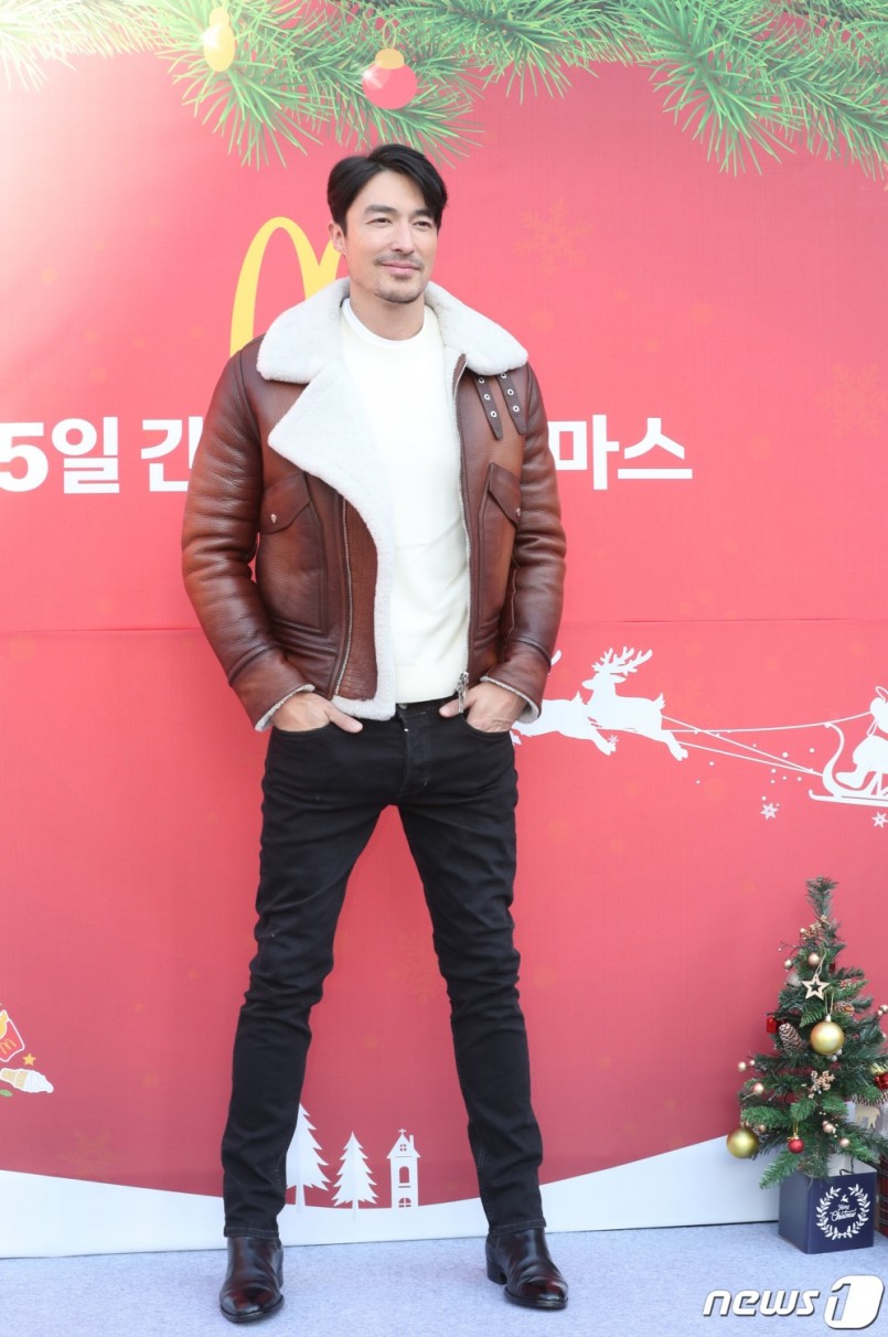 Daniel Henney