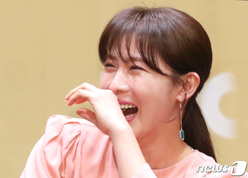 Ha Ji-won