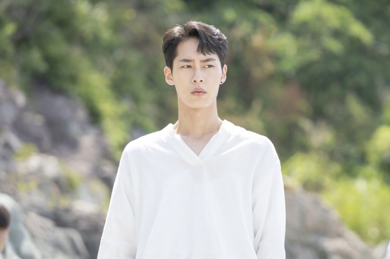Lee Jae Wook Talks About Extraordinary You And His Acting Experiences