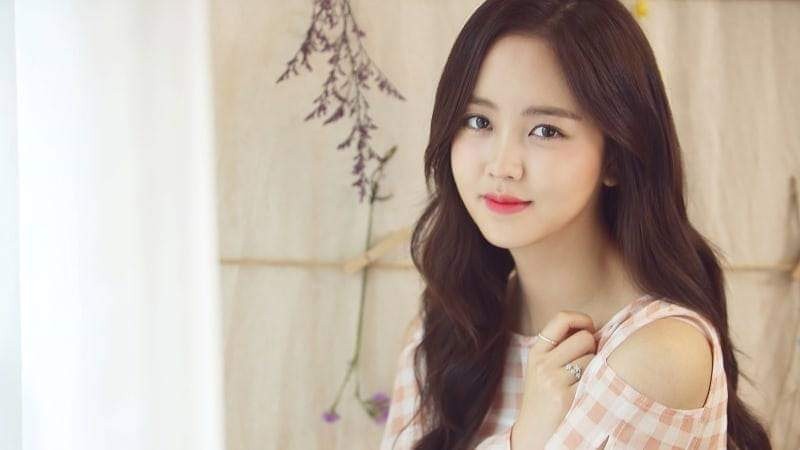 5 Things to Know About Actress Kim So Hyun