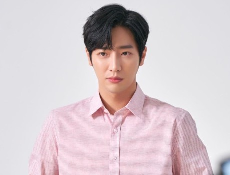 Lee Sang Yeob
