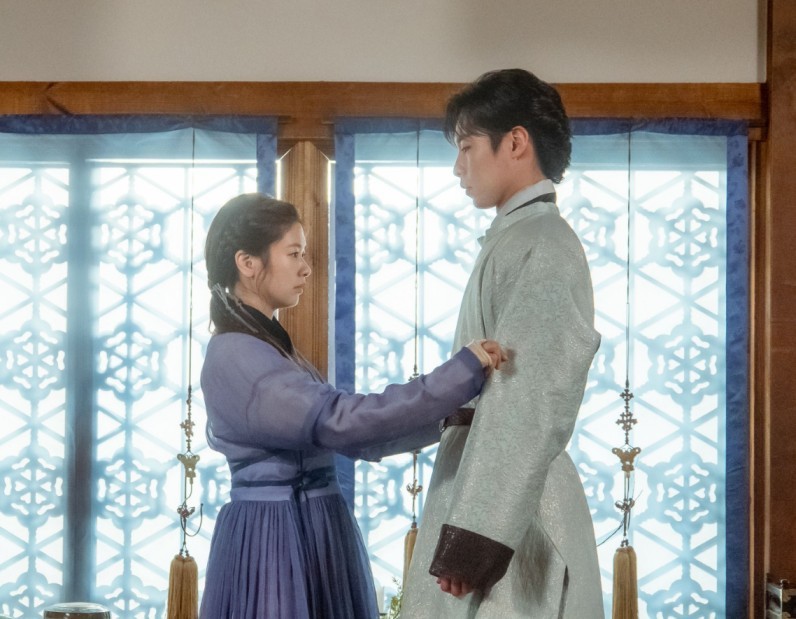 'Alchemy of Souls' Stills