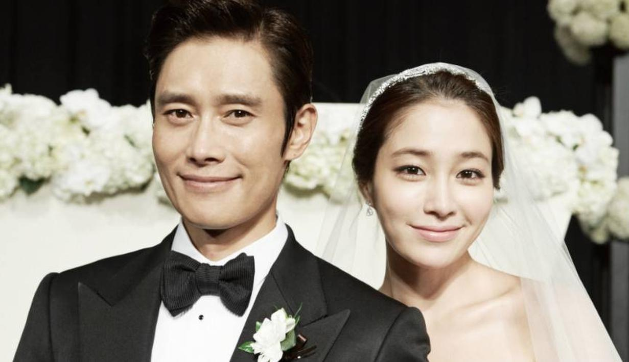 Lee Min Jung’s Witty Response to Husband Lee Byung Hun’s Coffee Truck Surprise Delights Fans